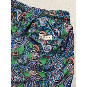YoungLA‎ Paisley Mesh Lined Shorts Mens Small Green Blue Pink Zip Pocket Gym